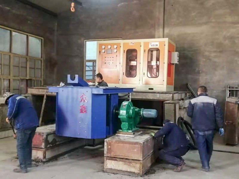 減速機(jī)鋼殼爐客戶現(xiàn)場
